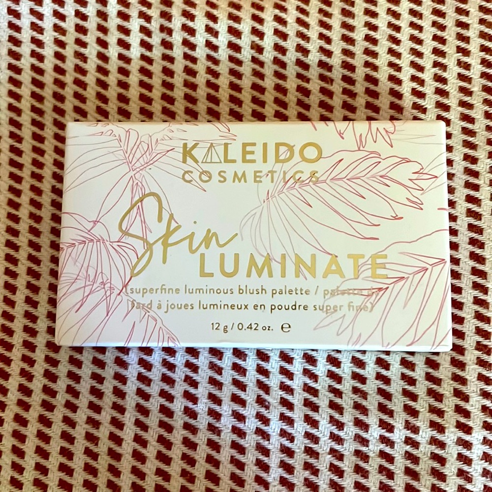 Kaleido Blush Pallette (Never Opened)